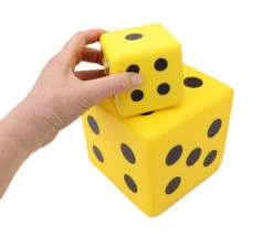 2 Dés Géants 7.5 Cm Et 15 Cm Mousse Dense Jaune