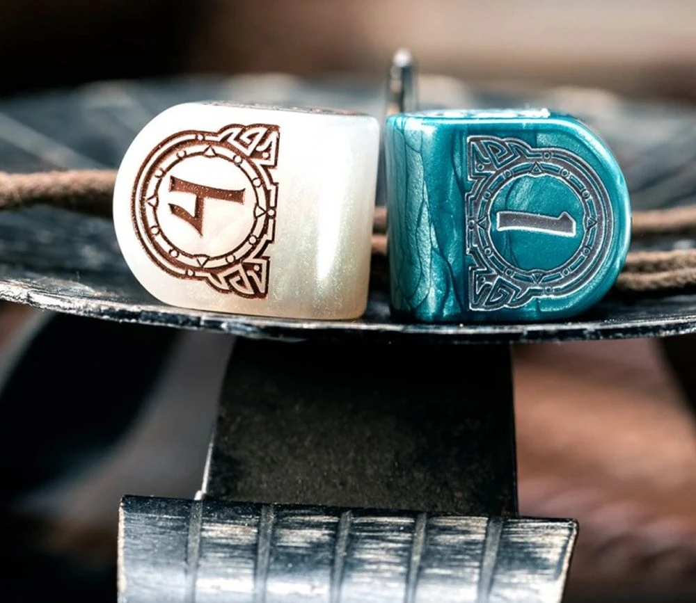 7 Dés Multi-faces Viking Modern : Mjolnir - QWorkshop – Image 3