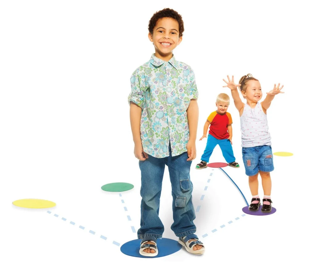 Distanciation Sociale - 30 Disques Colorés 25 Cm De Diamètre + 1 Corde