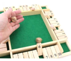 Fermez La Boite 4 Joueurs 29 X 29 X 4,4 Cm - Shut The Box