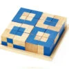 Jeu De 16 Cubes Bicolores Sur Plateau