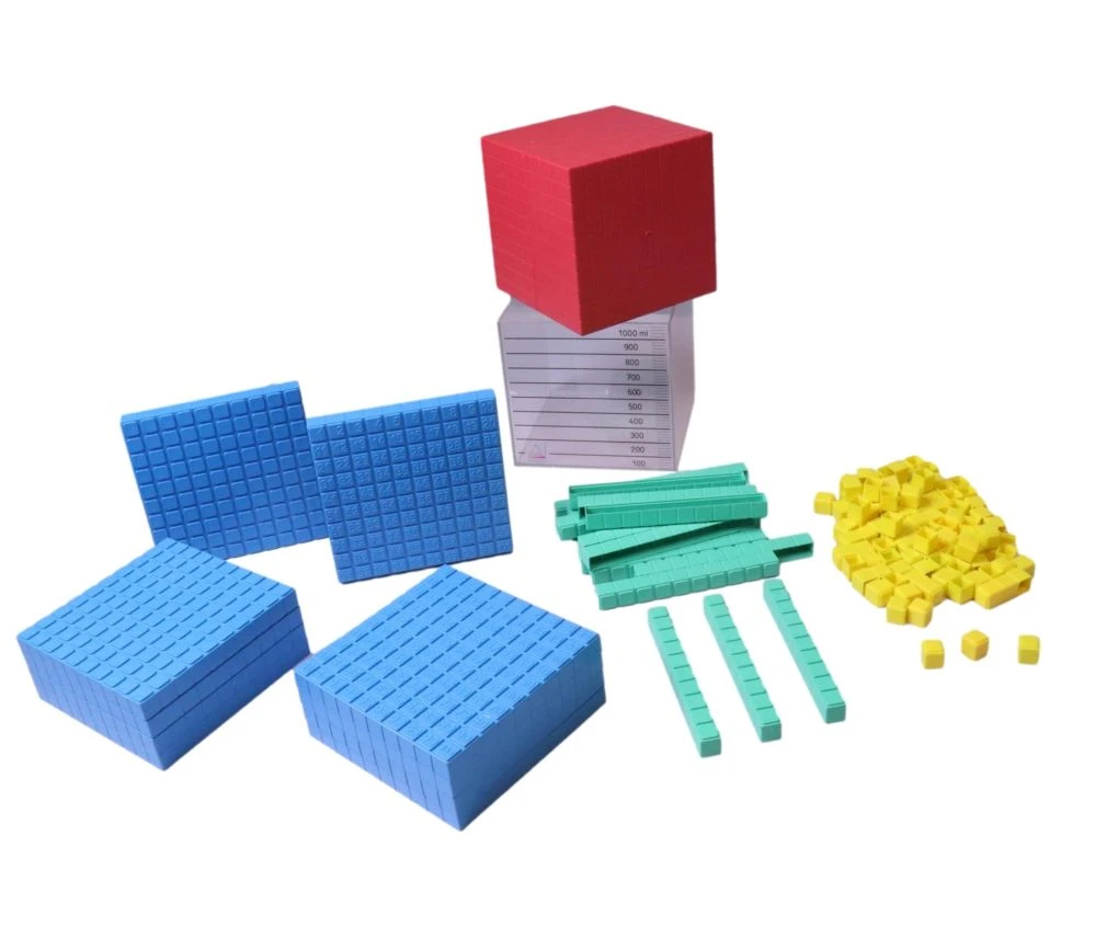 Set Complet Base 10 - 132 Pièces Encastrables Centaines, Dizaines Et Unités Replastic